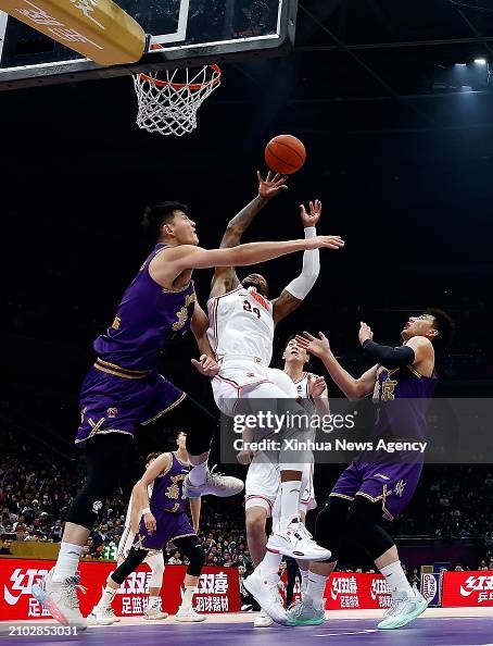 CHINA-BEIJING-BASKETBALL-CBA-BEIJING ROYAL FIGHTERS VS GUANGDONG SOUTHERN TIGERS(CN)