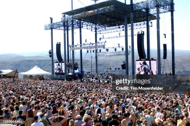 Santigold performs during the Sasquatch! Music & Arts festival at The Gorge amphitheatre on May 24, 2009 in Quincy, Washington.