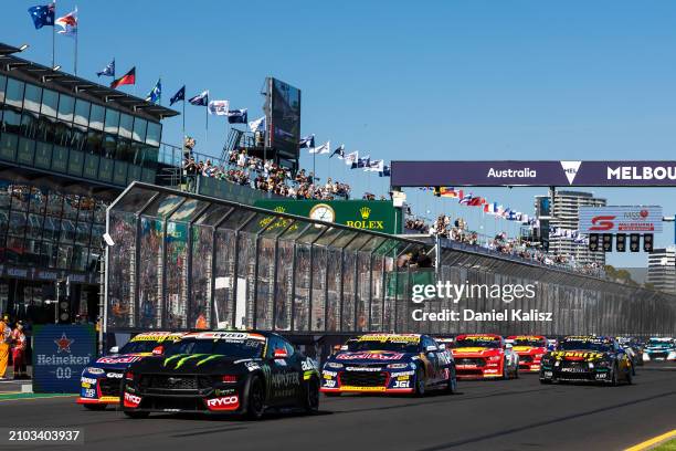 Castrol Racing Photos and Premium High Res Pictures - Getty Images