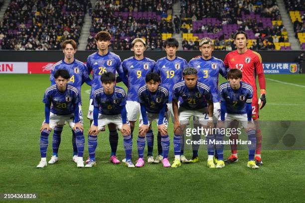 Players of Japan pose for the team photo prior to the U-23 international friendly between Japan and Mali at Sanga Stadium by Kyocera on March 22,...
