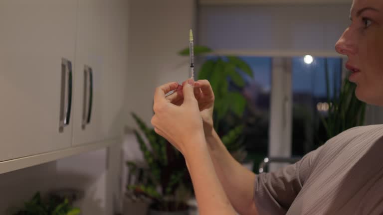 Daytime Injection Sol Injection Videos and HD Footage - Getty Images