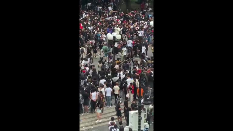 Streamer Riot New York 121 Twitch Streamers Stock Videos, Footage, & 4K Video Clips - Getty Images