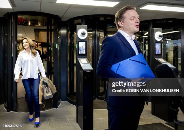 Dutch VVD party leader Dilan Yesilgoz and Dutch party New Social Contract's leader Pieter Omtzigt arrive prior to a conversation with informants...
