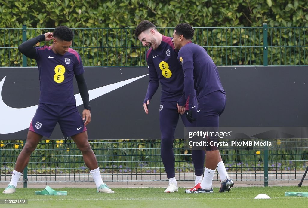 Man Training Session Declan Rice of England & Arsenal, Jude Bellingham of England & Real ...