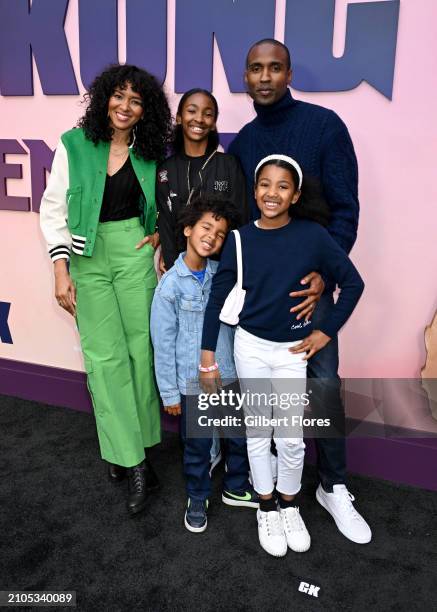 Jordan Elizabeth Mathis 43 Isa Rahman Stock Photos, High-Res Pictures, and Images - Getty Images