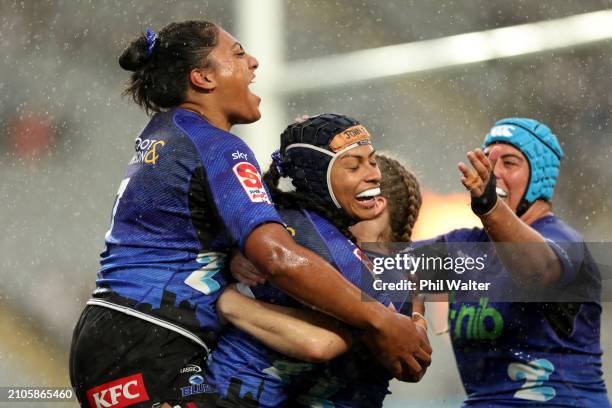 Angelica Mekemeke Vahai of the Blues is congratulated on her try during the round four Super Rugby Aupiki match between Blues and Matatu at Eden Park...