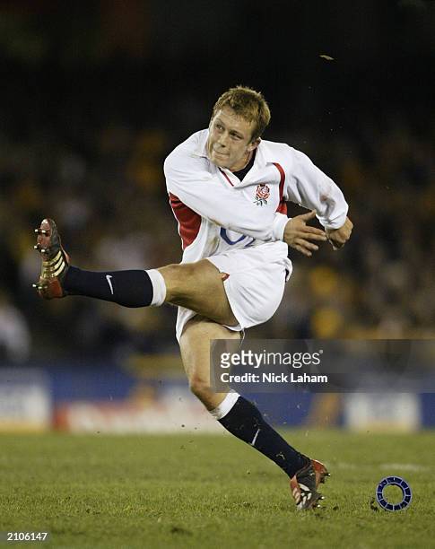 Jonny Wilkinson of England converts during the Rugby Union Test match between Australia and England at the Telstra Dome June 21, 2003 in Melbourne,...