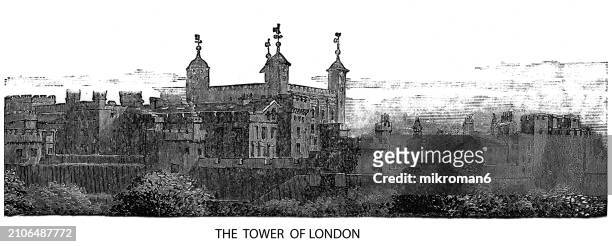 old engraving illustration of tower of london in london, england - living in the past stock pictures, royalty-free photos & images