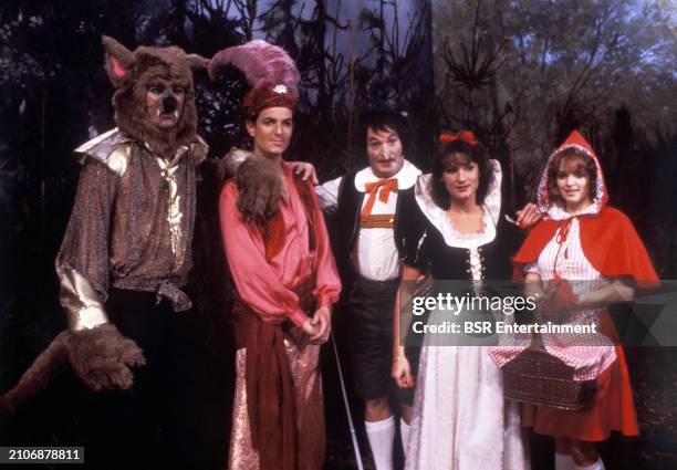 Wolf - Ron Brandsteder as Wolf, Joost Timp as Aladdin, Nico Haak as Pinocchio, Jose Hoebee as Snow White and Nancy Dubbeldeman as Little Red...