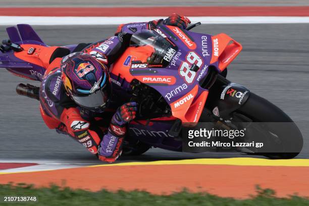 Jorge Martin of Spain and Prima Pramac Racing rounds the bend during the MotoGP Of Portugal - Qualifying at Autodromo do Algarve on March 23, 2024 in...