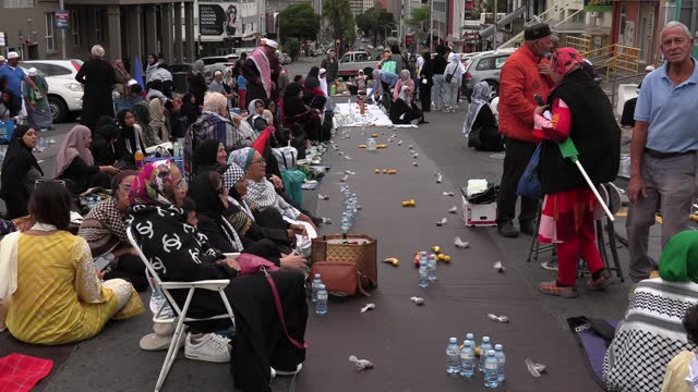 ZAF: Cape Town Muslim Community Hosts Iftar In Support Of Palestine