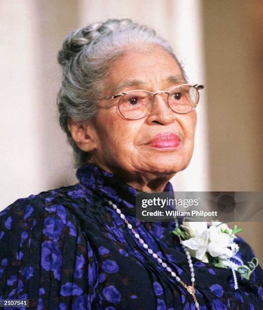 Civil rights leader Rosa Parks waits to receive the Congressional Gold Medal in Statuary Hall in the Capitol Building, Washington, DC, June 14, 1999.