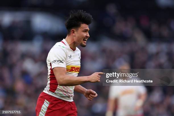 Marcus Smith of Quins in action during the Gallagher Premiership Rugby match between Saracens and Harlequins at Tottenham Hotspur Stadium on March...