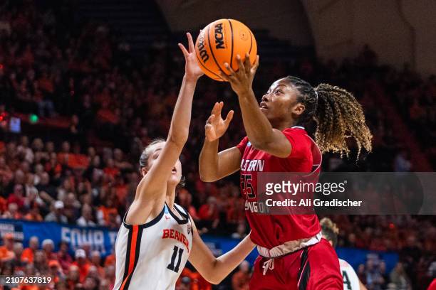 Guard Aaliyah Alexander of the Eastern Washington Eagles attempts to make a layup during a 2024 NCAA Womens Basketball Tournament first round game...