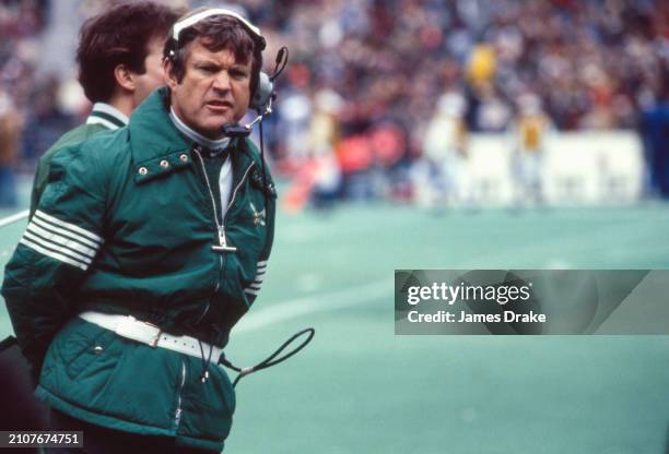 Philadelphia Eagles head coach Dick Vermeil gives a quizzical look from the sideline during a regular season game against the New York Giants on...