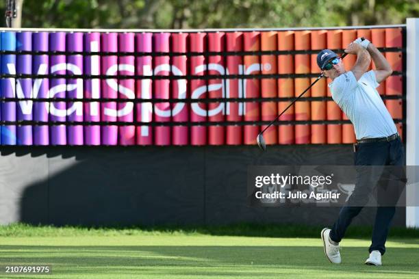 Kevin Streelman of the United States plays his shot from the 18th tee during the third round of the Valspar Championship at Copperhead Course at...