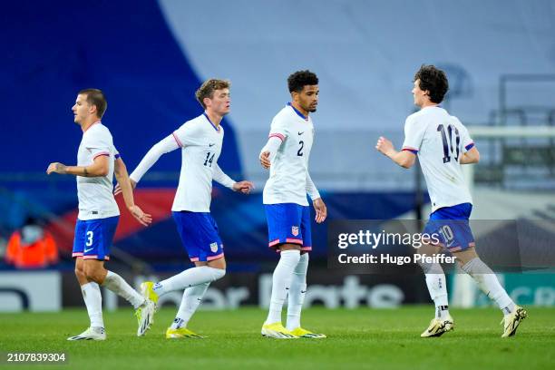 John TOLKIN of USA, Jack MCGLYNN of USA, Nathan HARRIEL of USA and Paxten AARAONSON of USA during the International friendly match U23 between France...