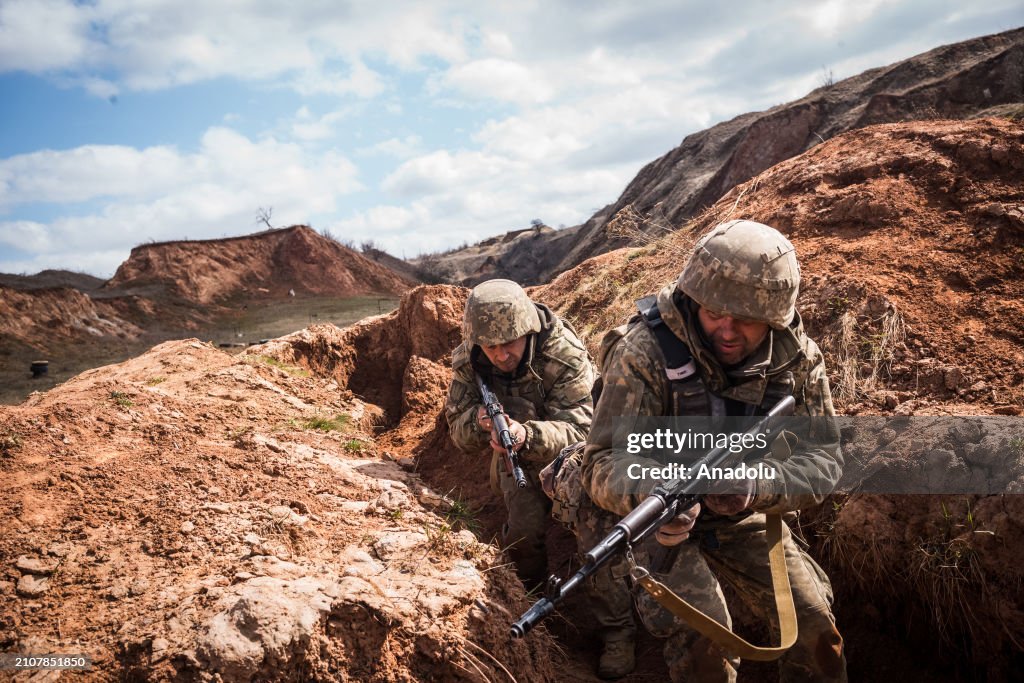 Military mobility of Ukrainian soldiers continue