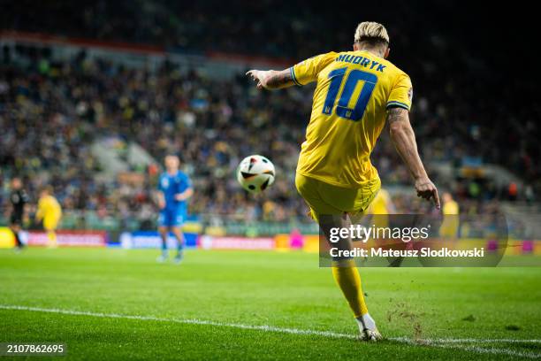 Mykhailo Mudryk of Ukraine controls the ball during the UEFA EURO 2024 Play-Offs final match between Ukraine and Iceland at Tarczynski Arena on March...