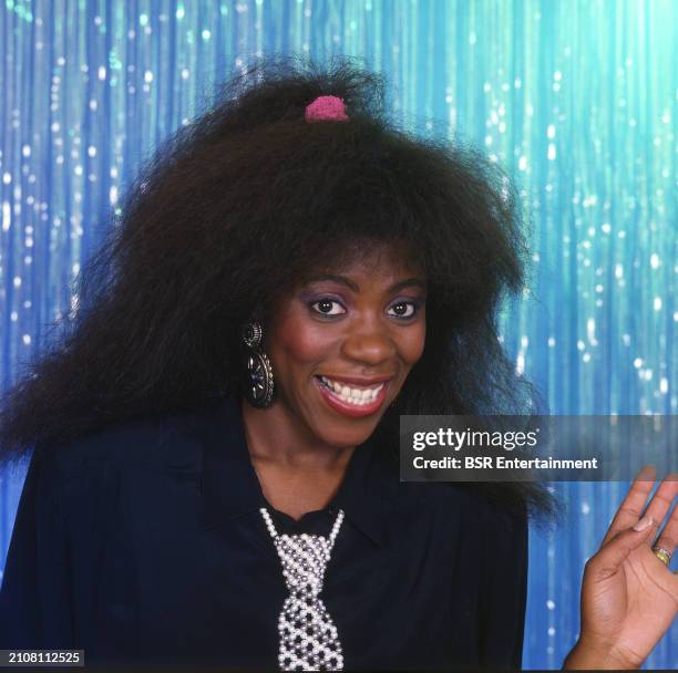 Jaki Rigg 102 Jaki Graham Stock Photos, High-Res Pictures, and Images - Getty Images