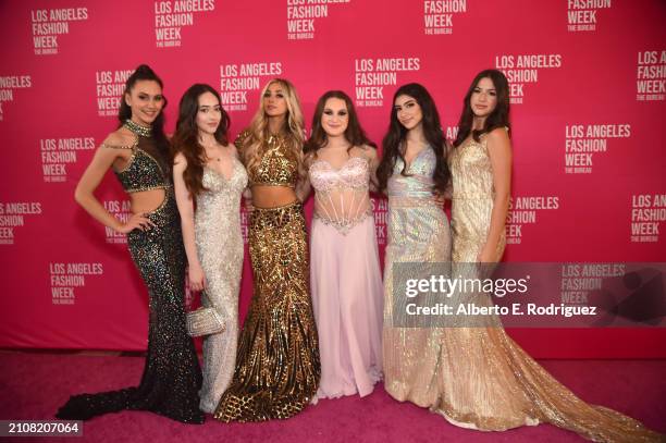 Sofie Rutherford 909 Grace Natalie Photos & High Res Pictures - Getty Images