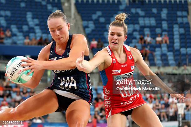 Hannah Mundy of the Vixens catches the ball during the 2024 Suncorp Team Girls Cup match between the Vixens and the Swifts at Ken Rosewall Arena on...
