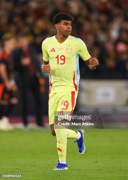 Lamine Yamal of Spain during the international friendly match between Spain and Colombia at London Stadium on March 22, 2024 in London, England.