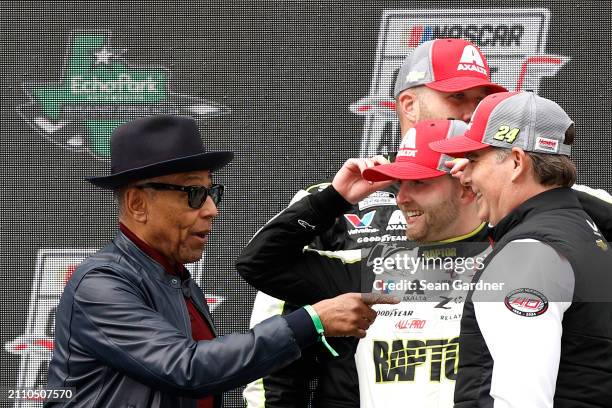 William Byron, driver of the RaptorTough.com Chevrolet, celebrates with Grand Marshal Giancarlo Esposito and Jeff Gordon, Vice Chairman of Hendrick...