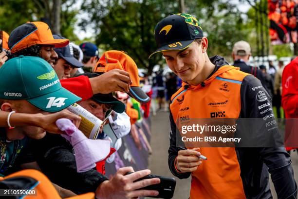 Oscar Piastri, McLaren F1 MCL60 during qualifying ahead of the F1 Grand Prix of Australia at Albert Park Circuit on March 23, 2024 in Melbourne,...