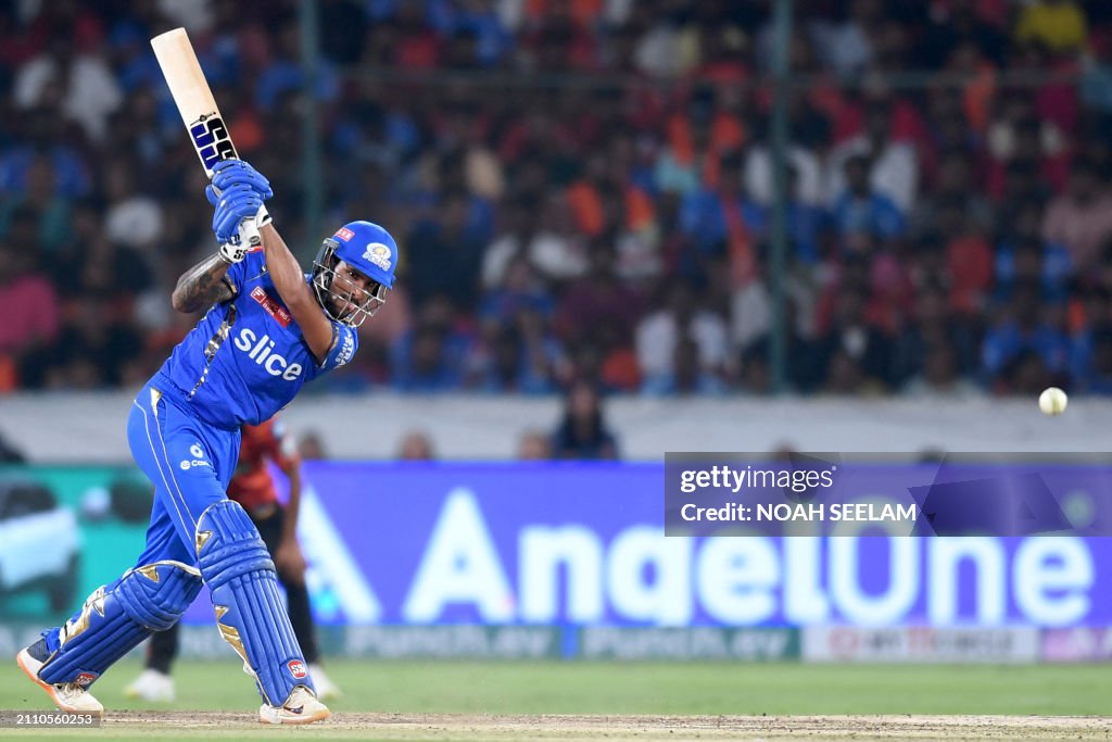 CRICKET-IND-IPL-T20-HYDERABAD-MUMBAI
