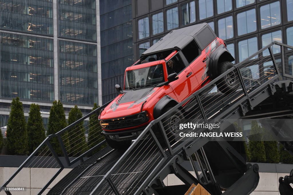 US-TRANSPORT-AUTO-SHOW