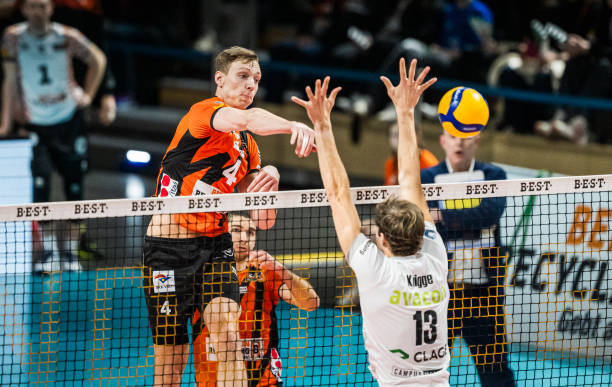 DEU: BR Volleys v SVG Lueneburg - Handball Bundesliga Playoffs Semifinals