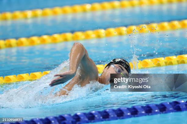 Kazushi Imafuku competes in the Men's 1500m Freestyle Final during day eight of the Swimming Olympic Qualifier at Tokyo Aquatics Centre on March 24,...