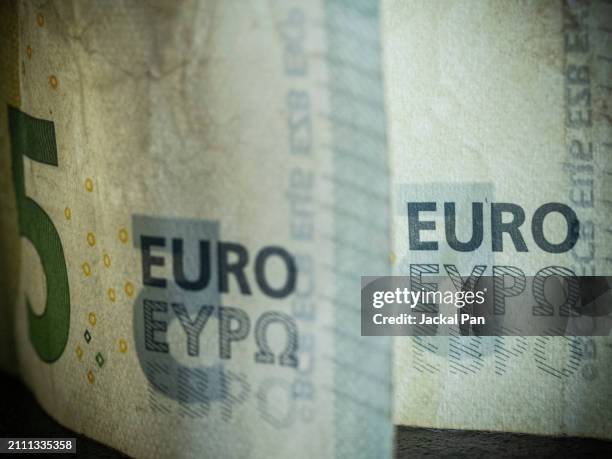 euro paper money - unity symbol stock pictures, royalty-free photos & images