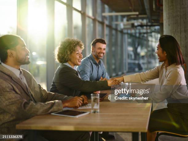welcome to the job interview! - entrepreneur stockfoto's en -beelden