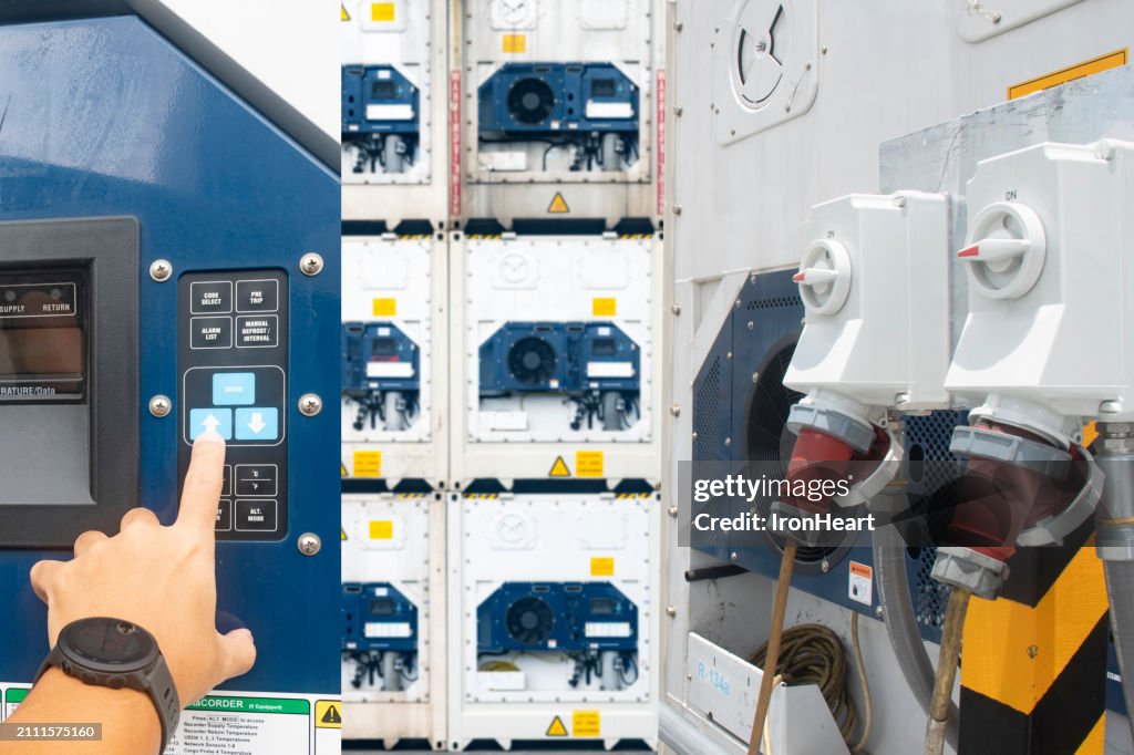 Reefer Container Temperature Display Setting Temperature Of Reefer Container High-Res Stock Photo - Getty Images