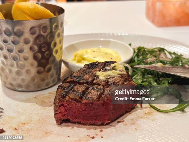 irish fillet steak - filet mignon stock pictures, royalty-free photos & images