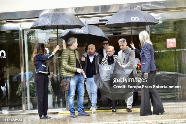 Jose Manuel Parada leaving the funeral home of Silvia Tortosa with relatives of the actress, on March 25 in Barcelona, Spain.
