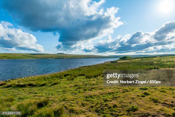 scenic view of sea against sky - norbert zingel photos et images de collection