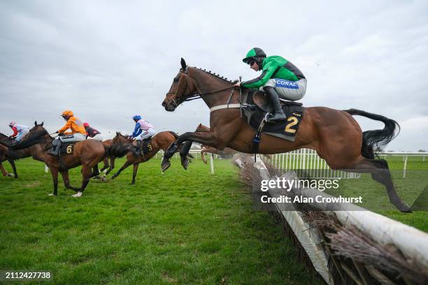 Huntingdon Races 1,663 Huntingdon Races Photos & High Res Pictures - Getty Images