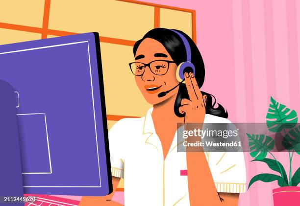 stockillustraties, clipart, cartoons en iconen met smiling customer service representative talking on headset near computer in office - callcenter