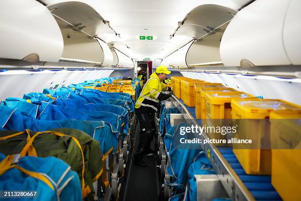 Last transport of postal mail by air in Germany