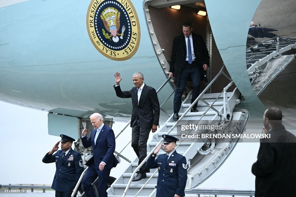 TOPSHOT-US-VOTE-POLITICS-BIDEN
