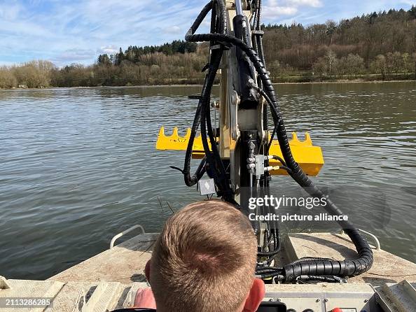 Mowing in the reservoir