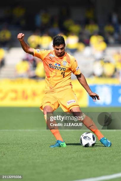 Freire of Shimizu S-Pulse in action during the J.League J1 match between Shimizu S-Pulse and Kashiwa Reysol at IAI Stadium Nihondaira on April 28,...