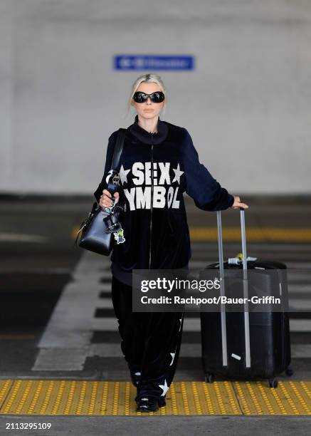 Julia Fox is seen at Los Angeles International Airport on March 28, 2024 in Los Angeles, California.