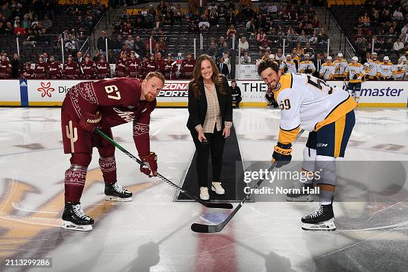 Nashville Predators v Arizona Coyotes