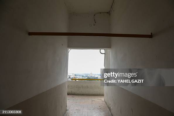 Palestinian-Deserted-Homes