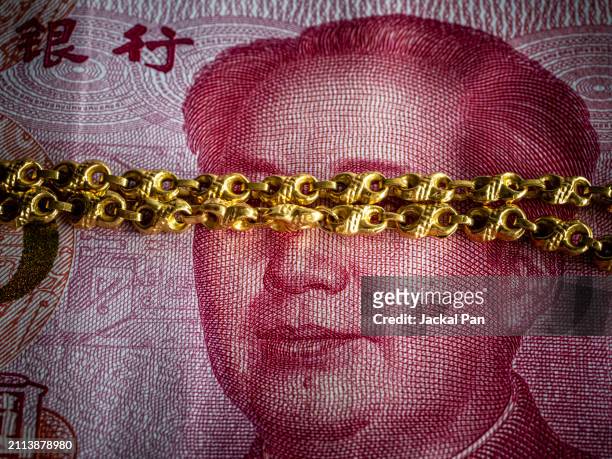 rmb and gold - all asian currencies stock pictures, royalty-free photos & images