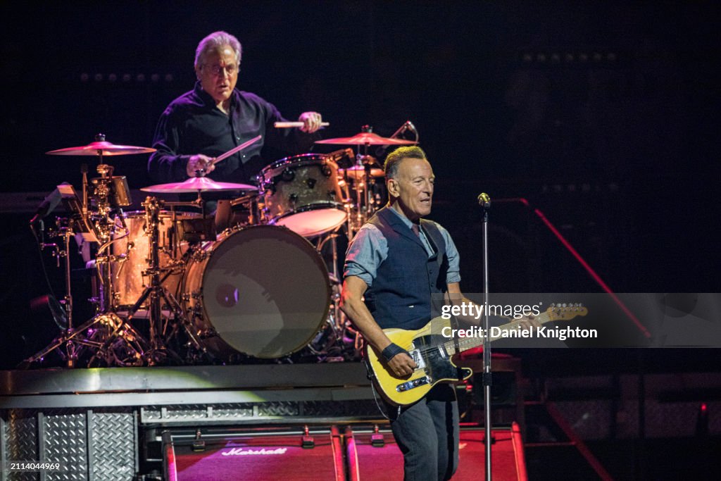 Bruce Springsteen Performance Bruce Springsteen and Max Weinberg of Bruce Springsteen and the E ...